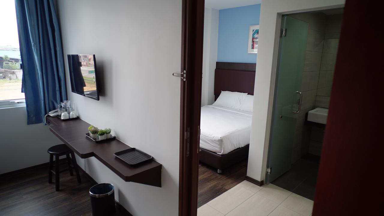 Hotel Cascada Kota Tinggi Exteriér fotografie